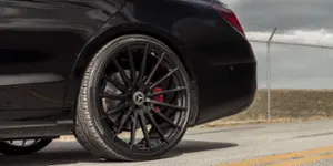 Mercedes-Benz S560